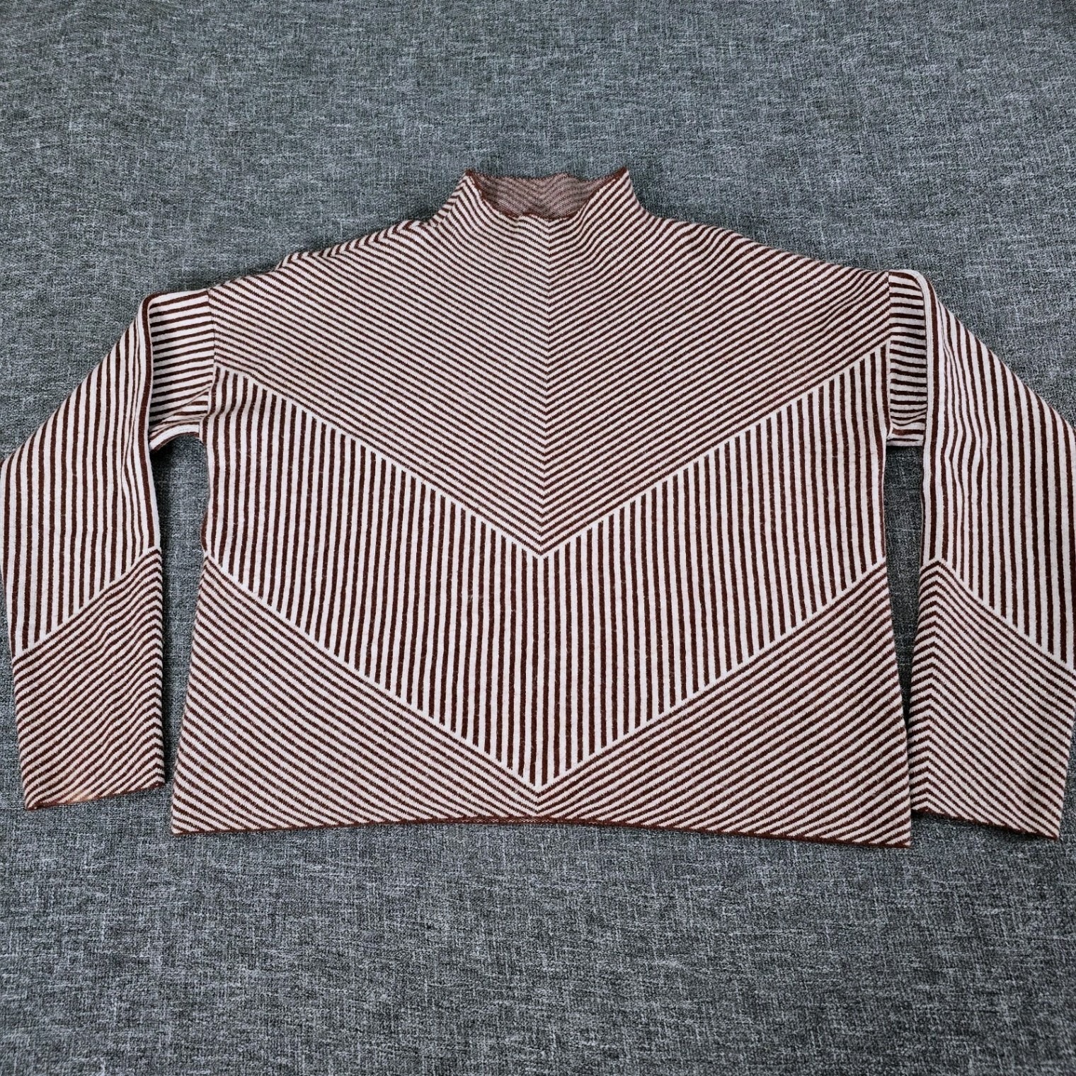 Cynthia Rowley Womens Xl Mock Neck Chevron Striped Knit Sweater Brown Cream